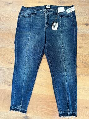Rebel Jeans